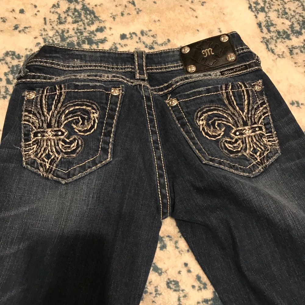 SOLD - Picture 3 of 4